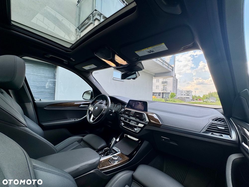 BMW X3 xDrive30i GPF Luxury Line sport - 28