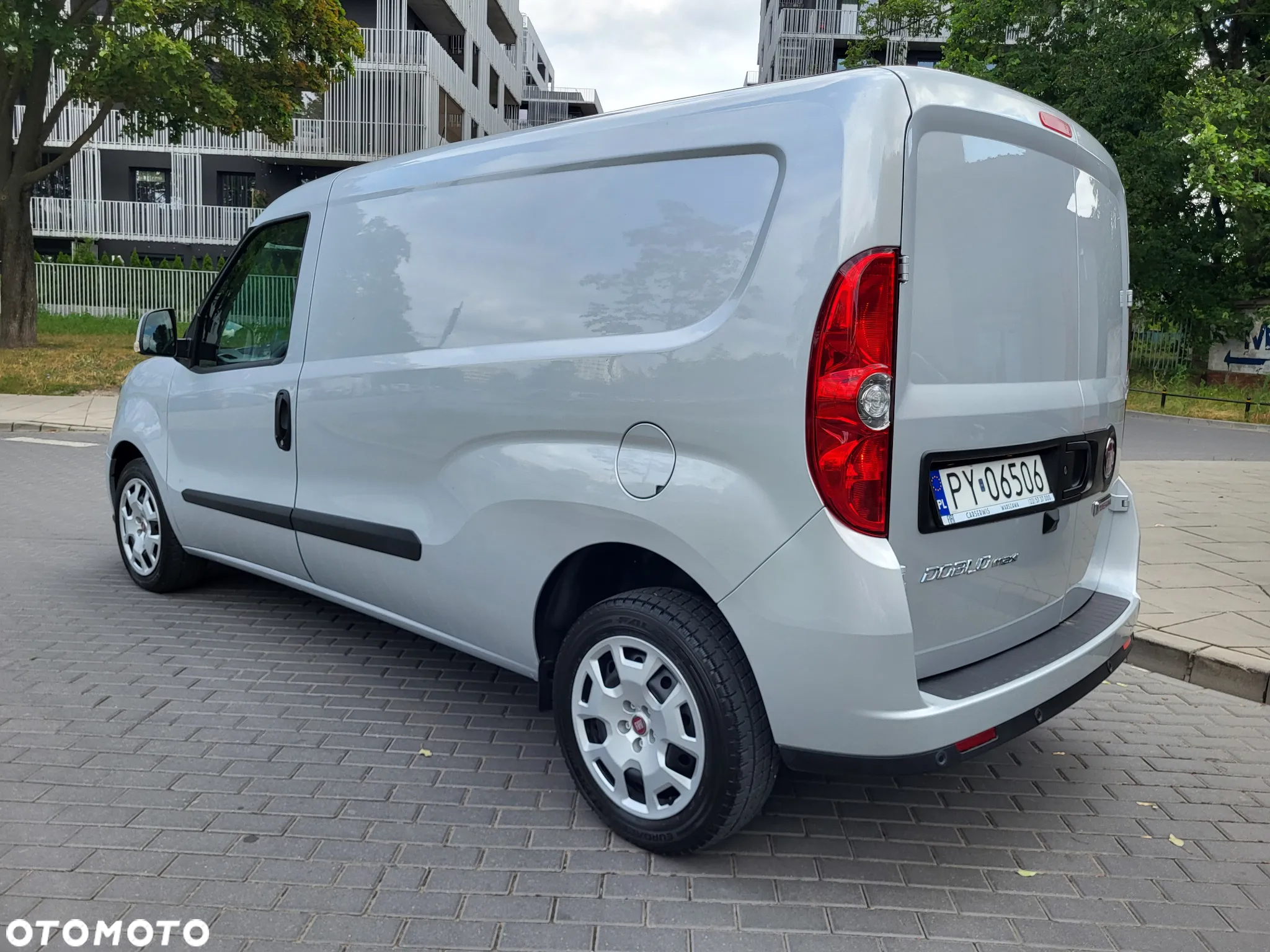 Fiat DOBLO - 24