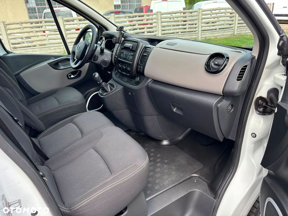 Renault Trafic - 9