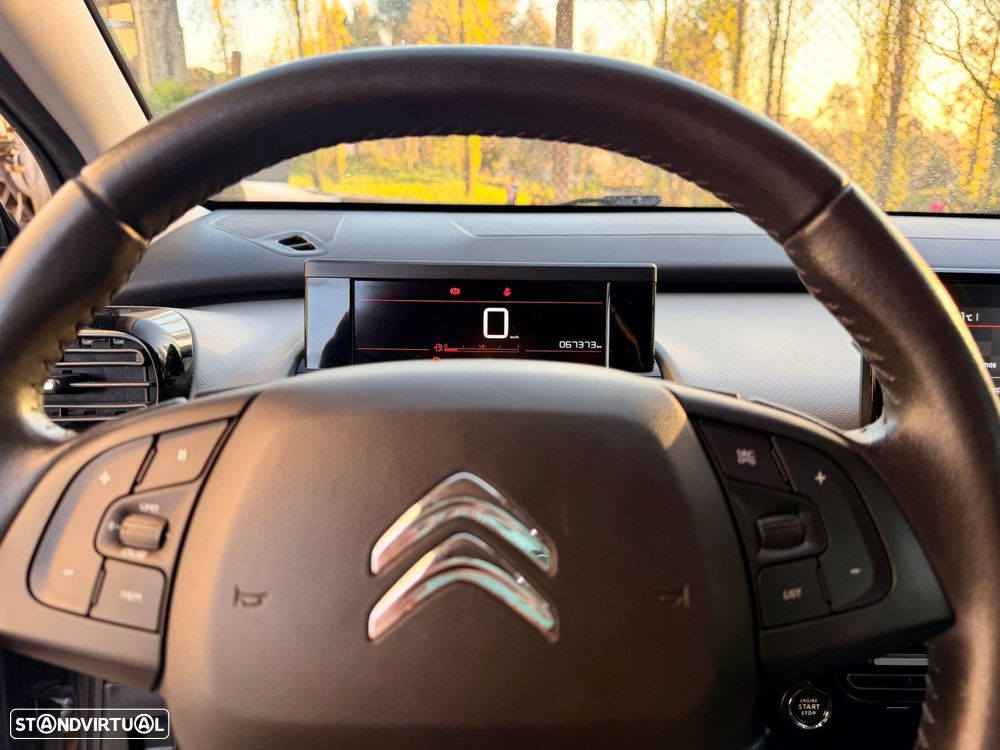 Citroën C4 1.4 16V SX RFM - 21