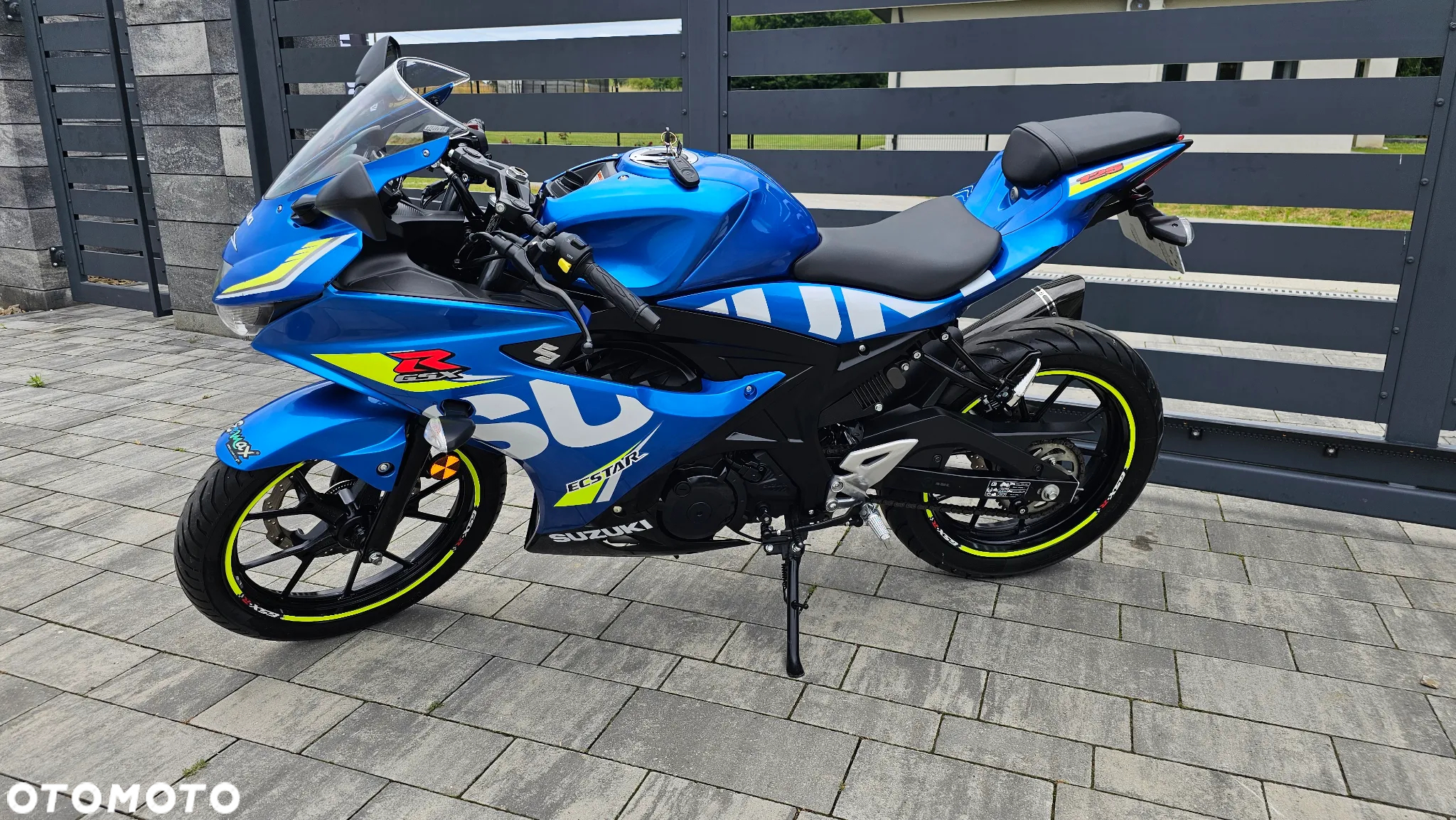 Suzuki GSX-R - 2