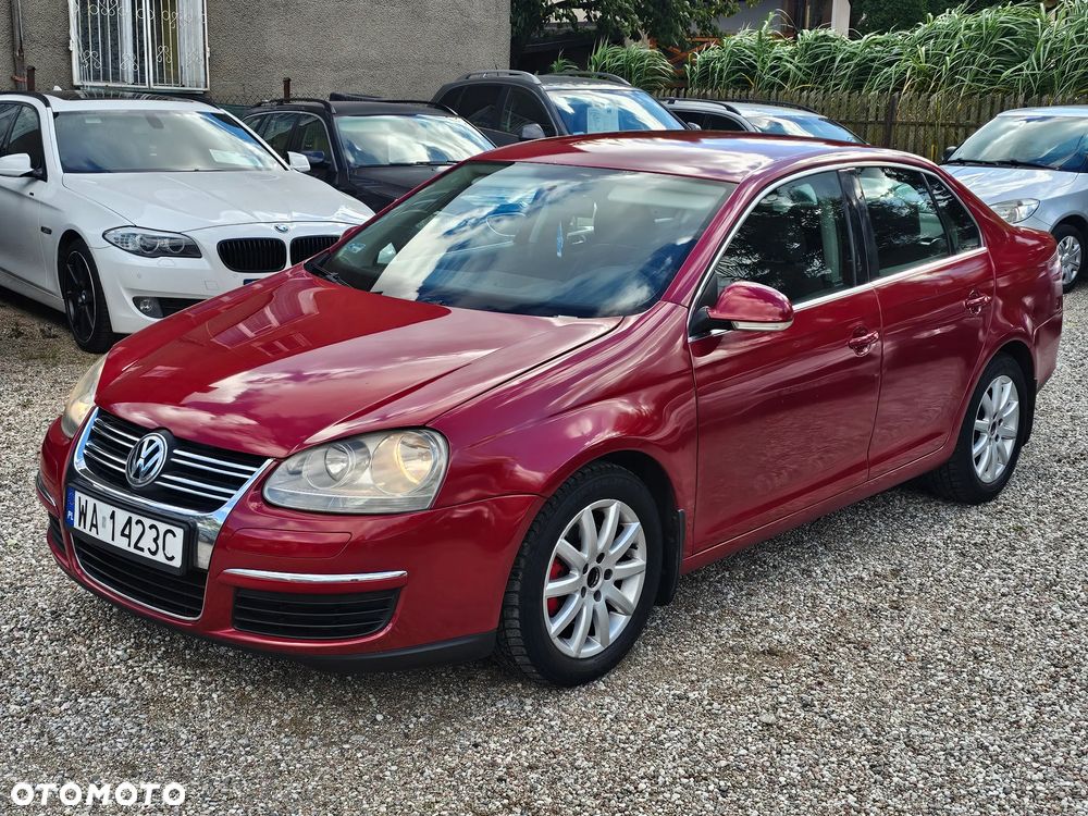 Volkswagen Jetta 2.0 TDI Comfortline - 1