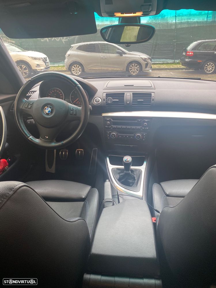 BMW 118 d Pack M - 10