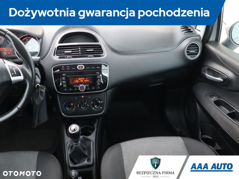 Fiat Punto 2012 - 10