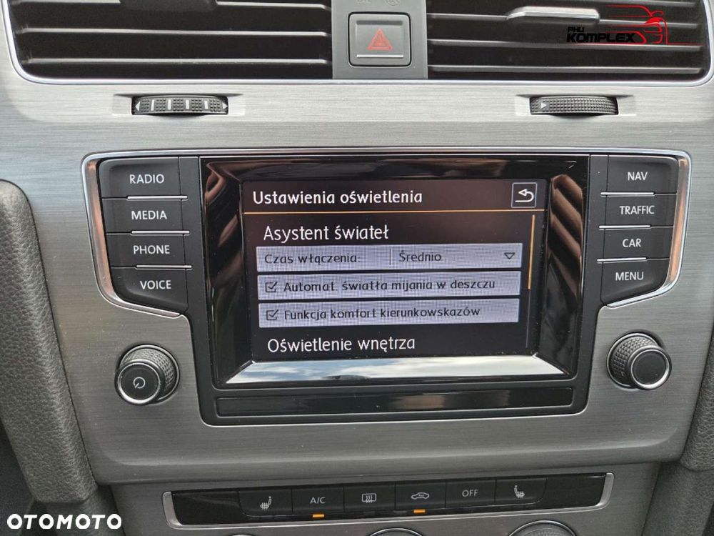 Volkswagen Golf - 20