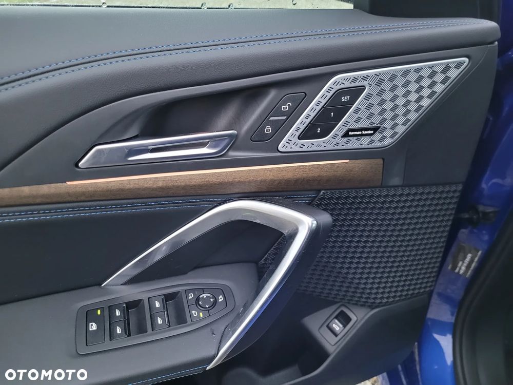 BMW X1 xDrive23i mHEV M Sport sport - 9