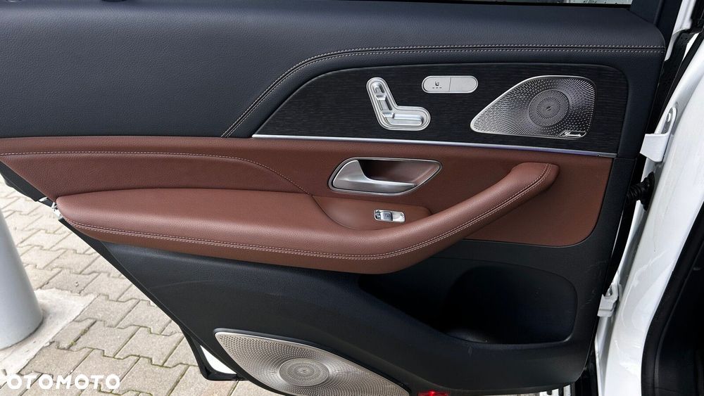 Mercedes-Benz GLS 450 d mHEV 4-Matic AMG Line - 28