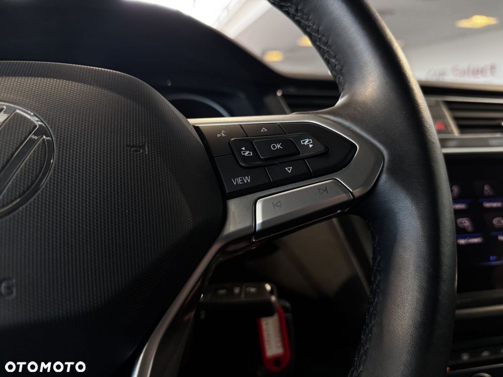 Volkswagen Tiguan - 21