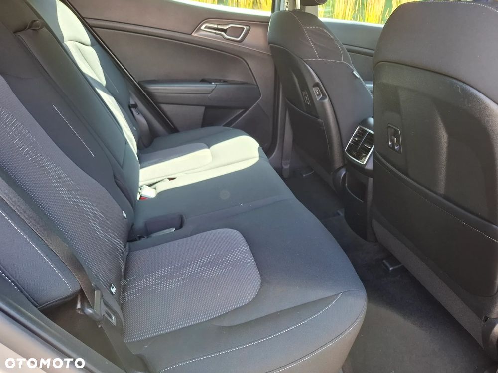Kia Sportage 1.6 T-GDI PHEV Business Line 4WD - 10
