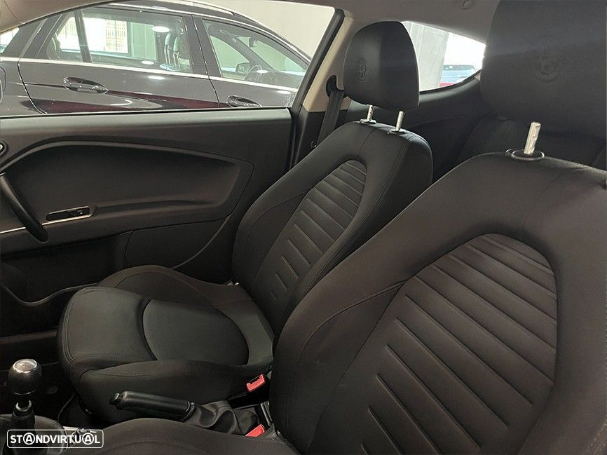 Alfa Romeo MiTo 1.3 JTDM Urban - 12
