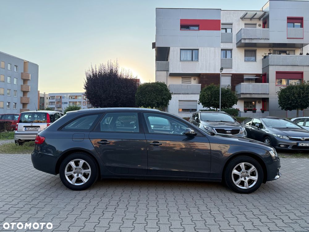 Audi A4 Avant 2.0 TDI - 4