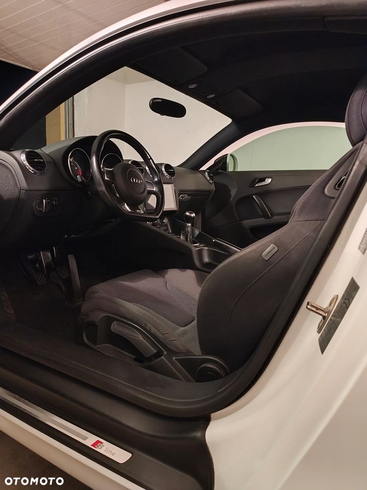 Audi TT Coupé - 11