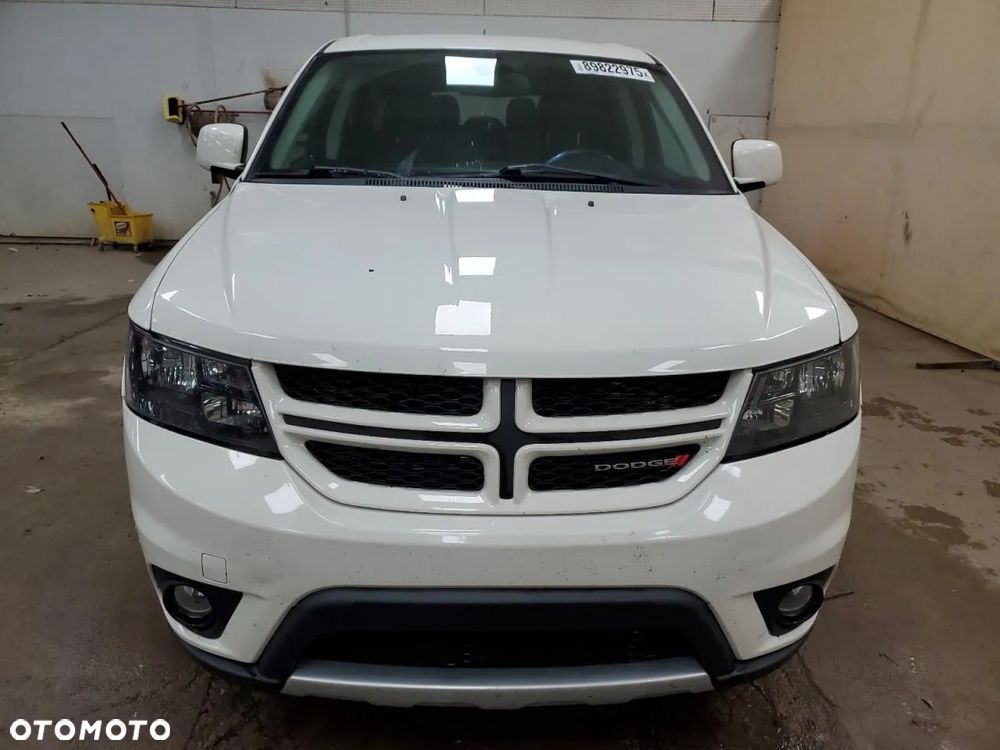 Dodge Journey - 8
