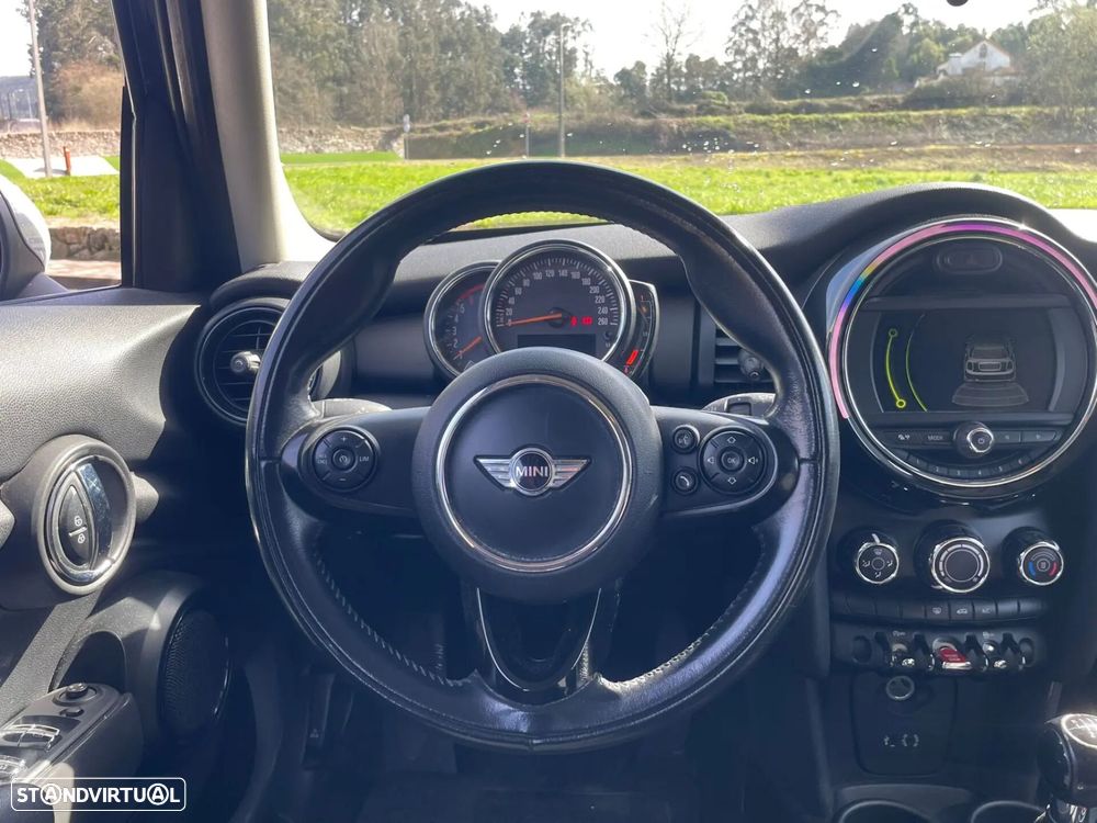 MINI 5 Portas One D - 6