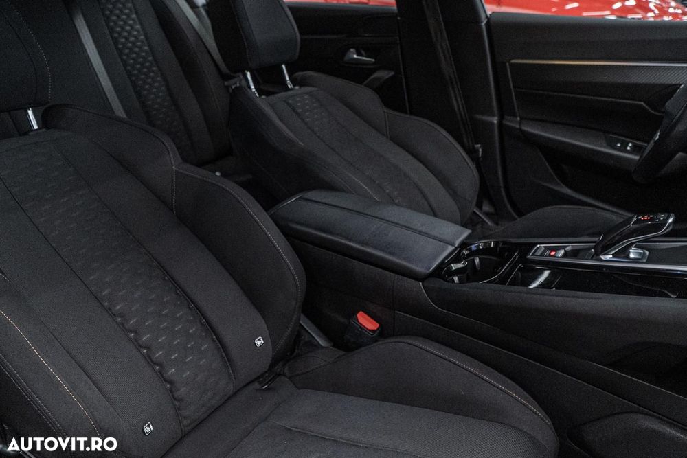 Peugeot 508 PureTech 130 EAT8 Allure Pack - 36