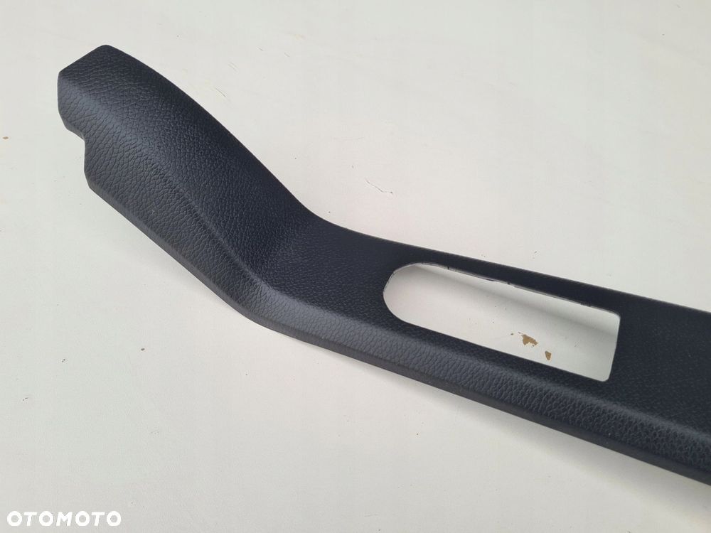 tapicerka osłona boczka lewy przód VW T5 MULTIVAN - 2