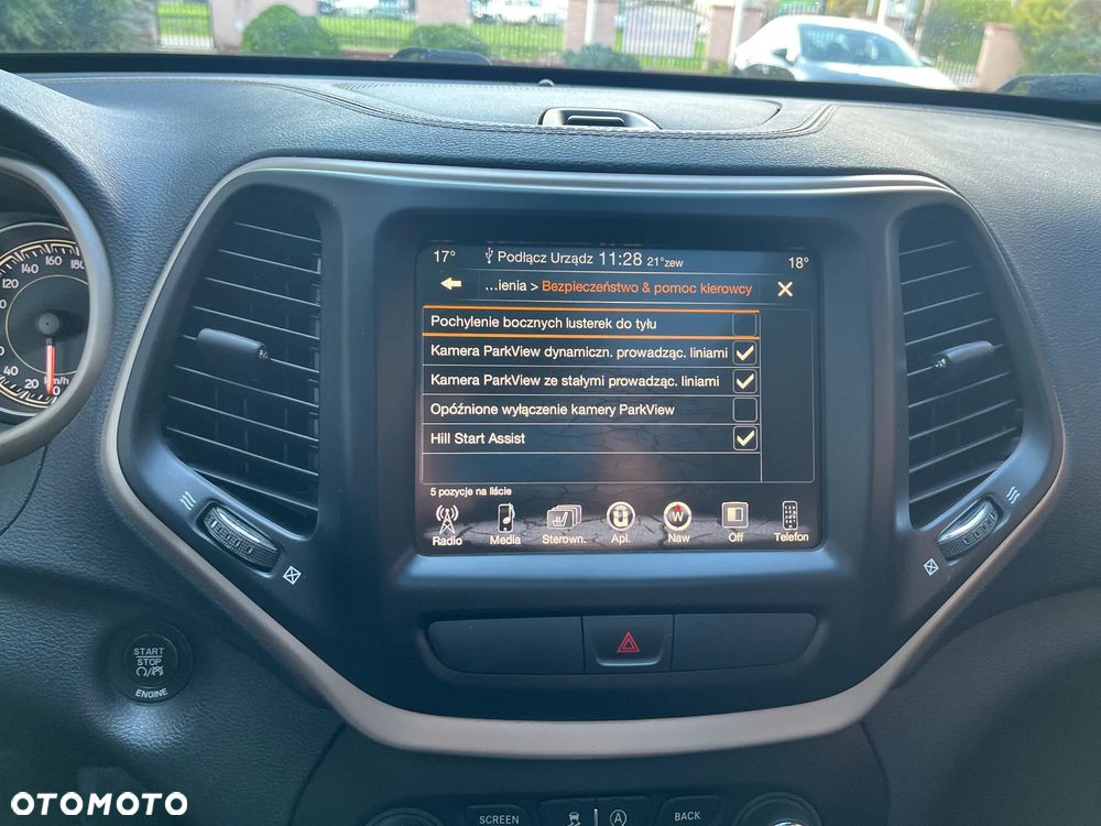 Jeep Cherokee 3.2 V6 Pentastar Active Drive I Automatik Limited - 32