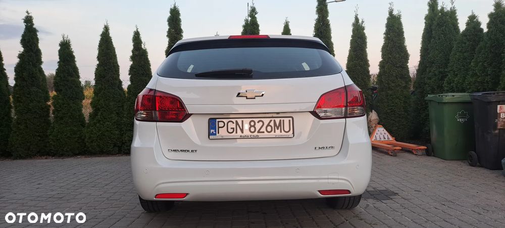 Chevrolet Cruze Station Wagon 1.6 LS+ - 7