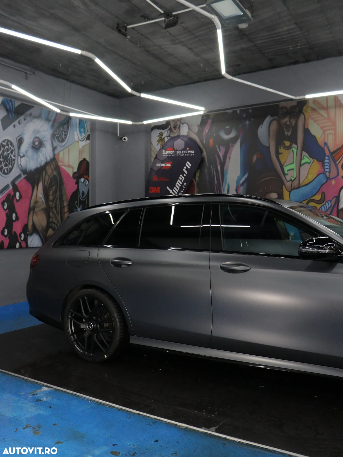 Mercedes-Benz E 220 d T 9G-TRONIC Avantgarde - 7