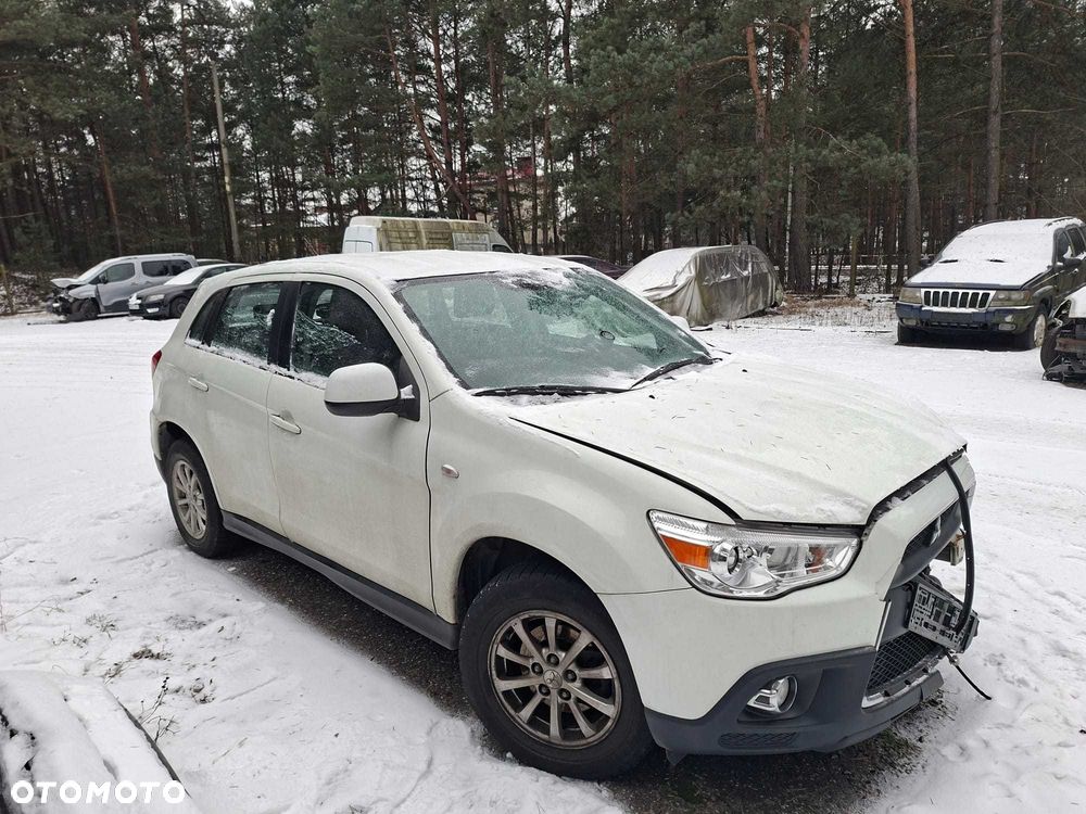 Mitsubishi ASX - 2