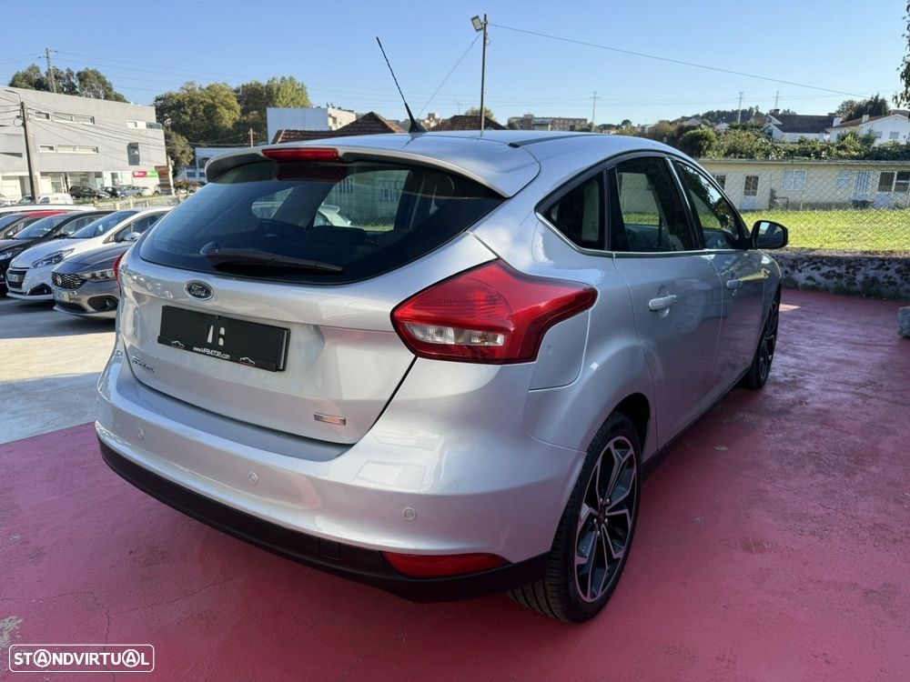 Ford Focus 1.0 EcoBoost S&S COOL&CONNECT DESIGN - 6