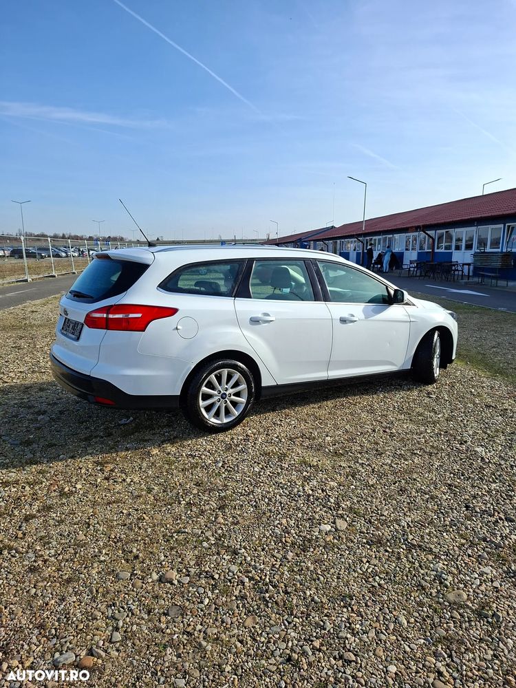 Ford Focus 1.5 TDCi DPF Start-Stopp-System Titanium - 3