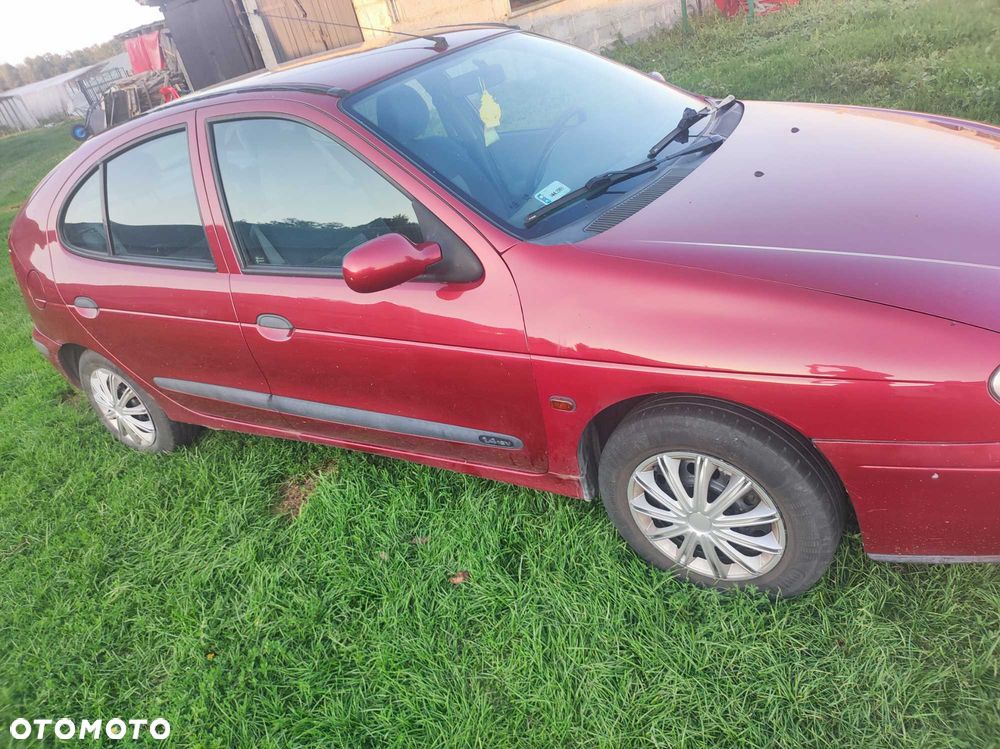 Renault Megane - 1
