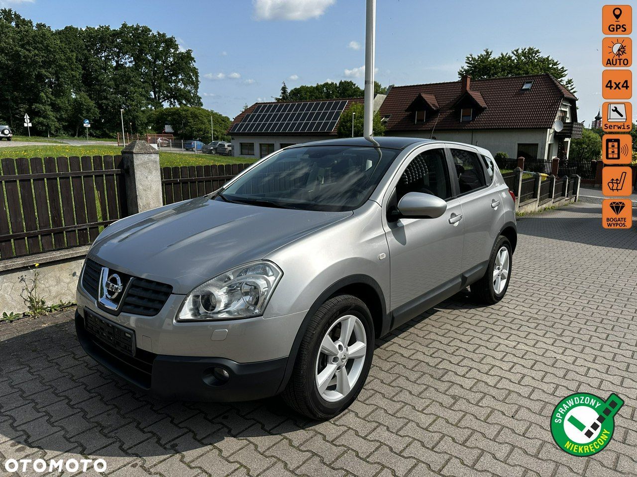 Nissan Qashqai 2.0 4 x 4 tekna - 1
