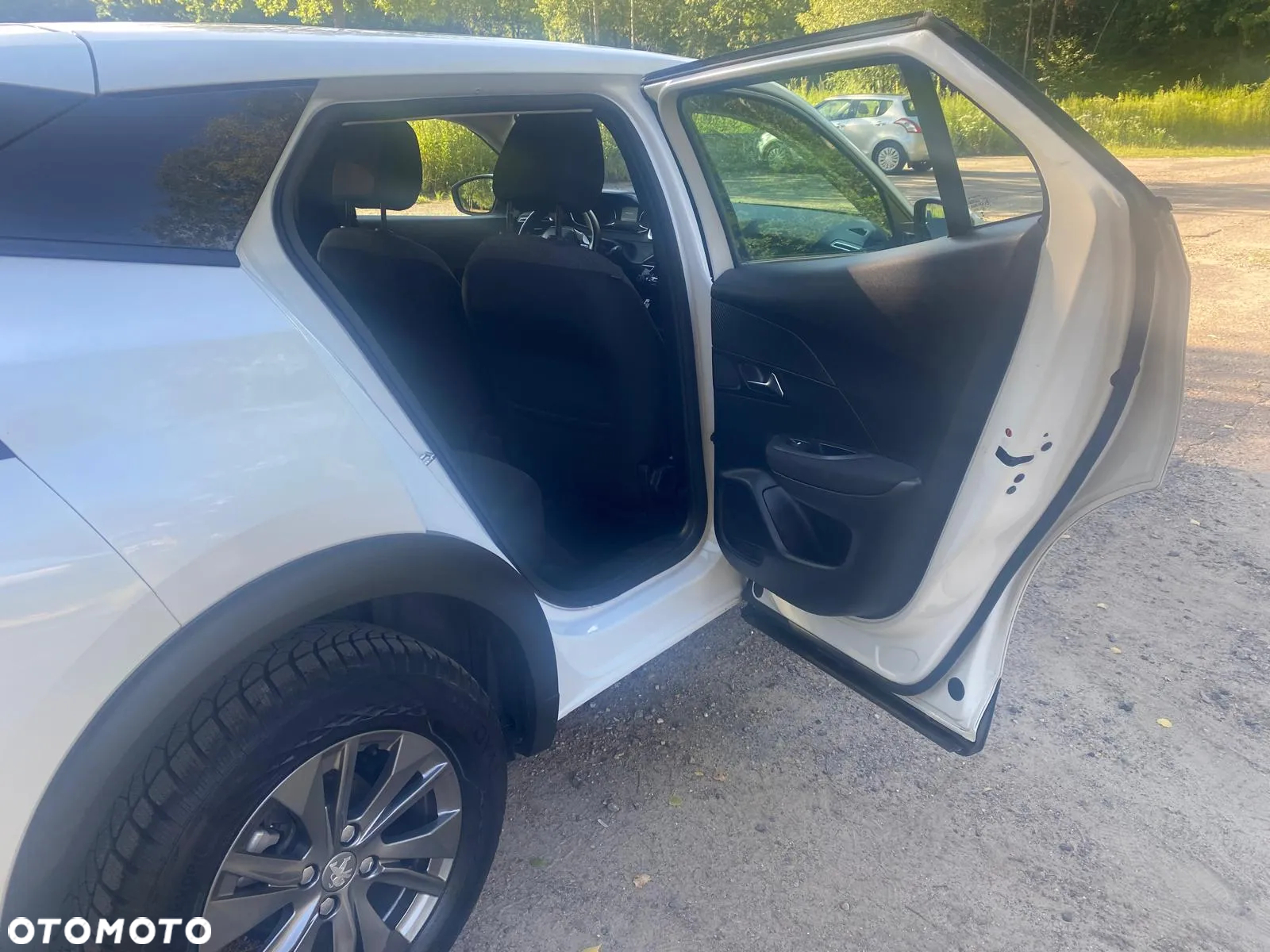 Peugeot 2008 1.2 PureTech Active S&S - 20