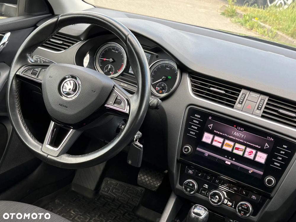 Skoda Octavia 2.0 TDI SCR Style DSG - 14