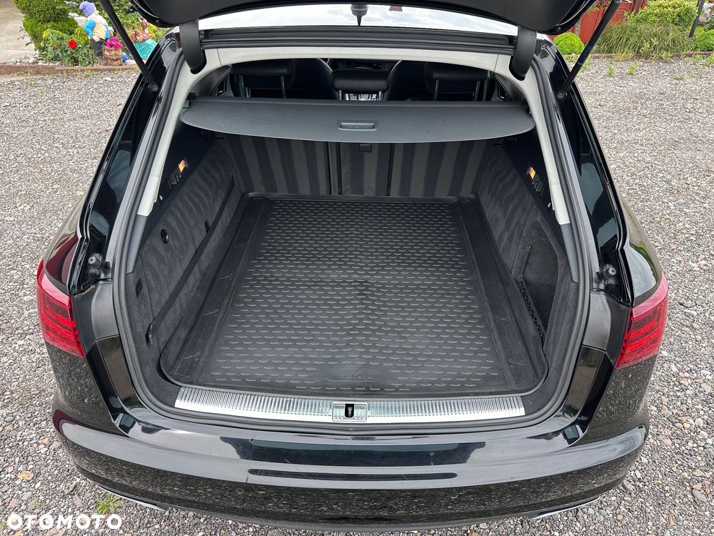 Audi A6 Avant 2.0 TDI quattro S tronic - 27