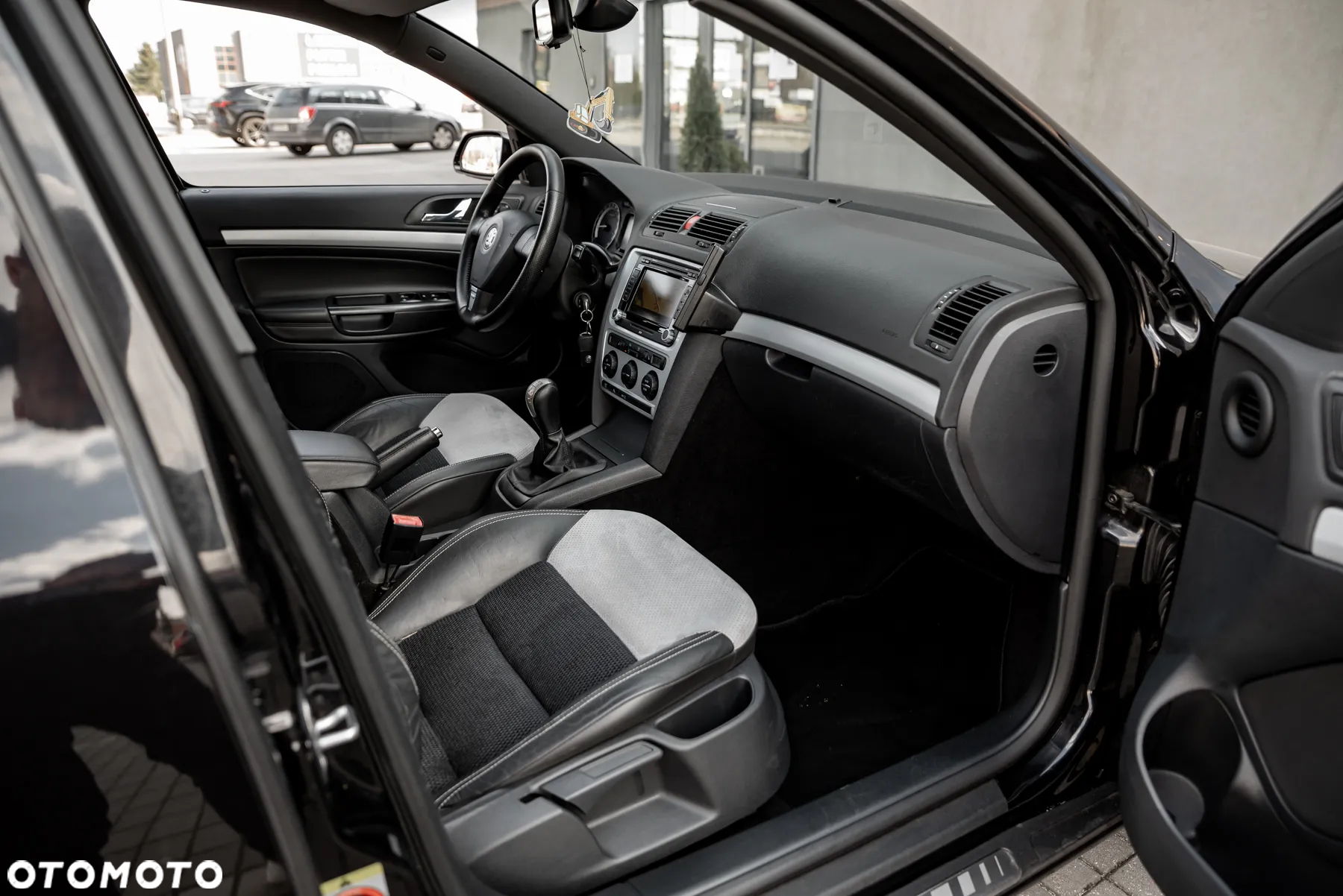 Skoda Octavia Combi RS - 10