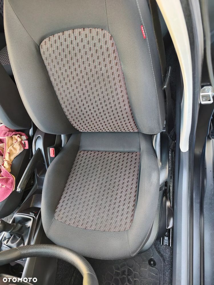 Seat Ibiza 1.4 16V Passion - 10