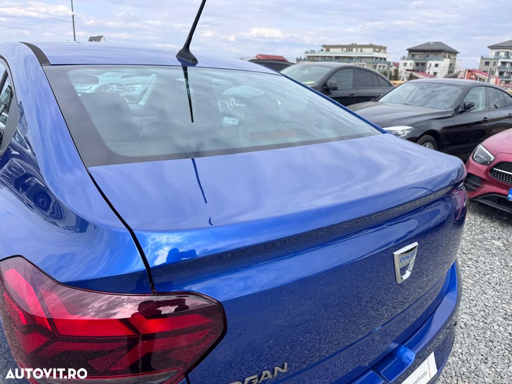 Dacia Logan TCe 90 Essential - 33