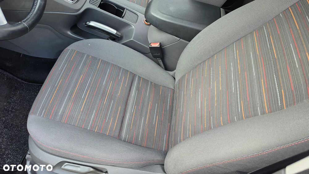 Ford C-MAX 1.8 S - 10