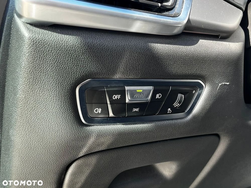 BMW X5 xDrive40i sport - 25