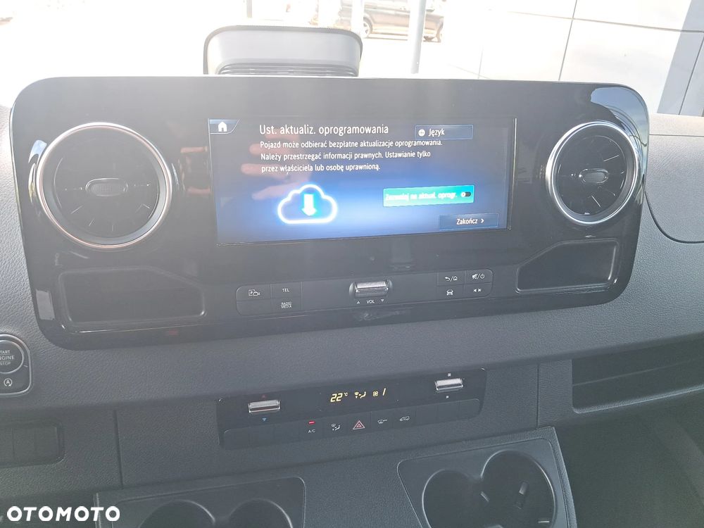 Mercedes-Benz SPRINTER - 19