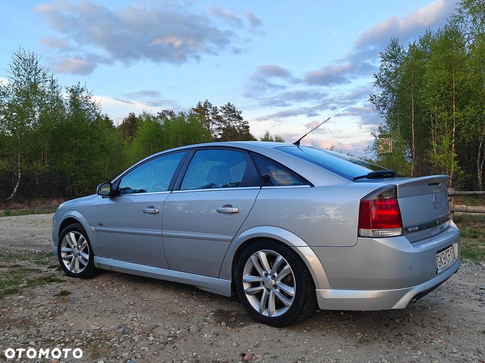Opel Vectra 2.0 Turbo Edition - 1