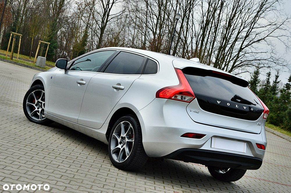 Volvo V40 - 4