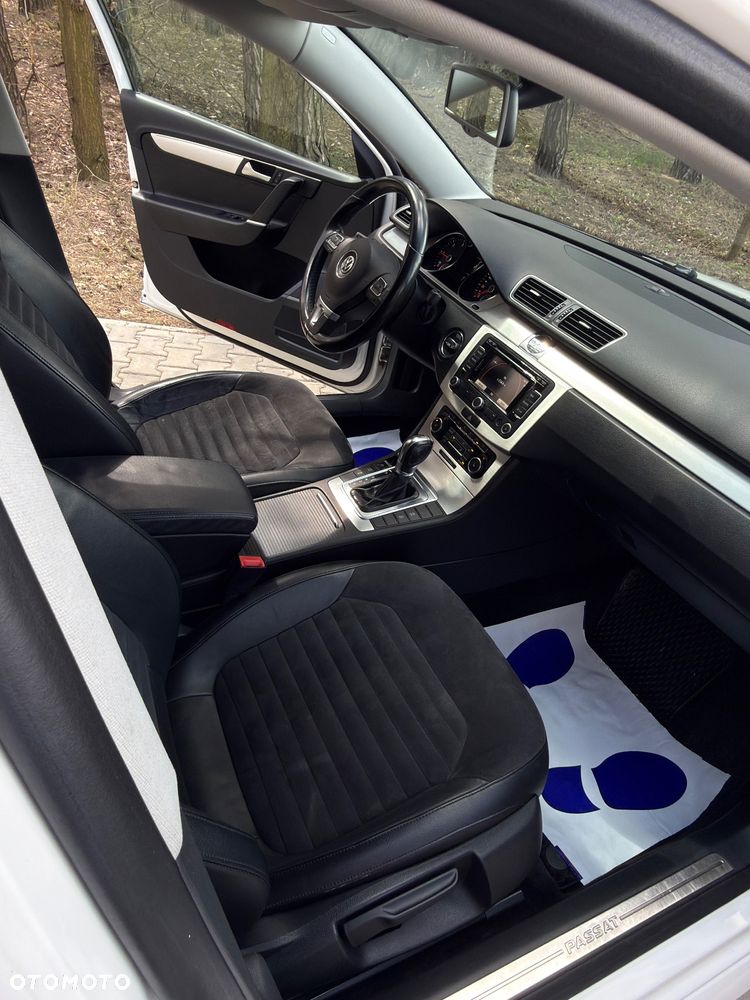 Volkswagen Passat - 9