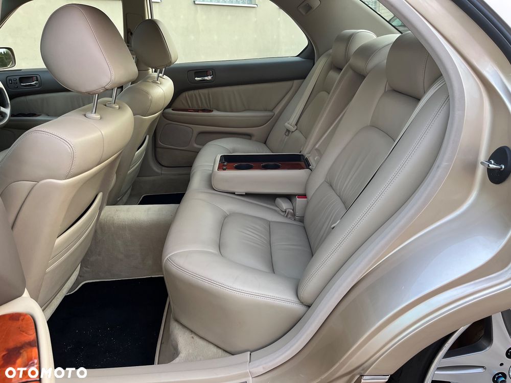 Lexus LS 400 - 8