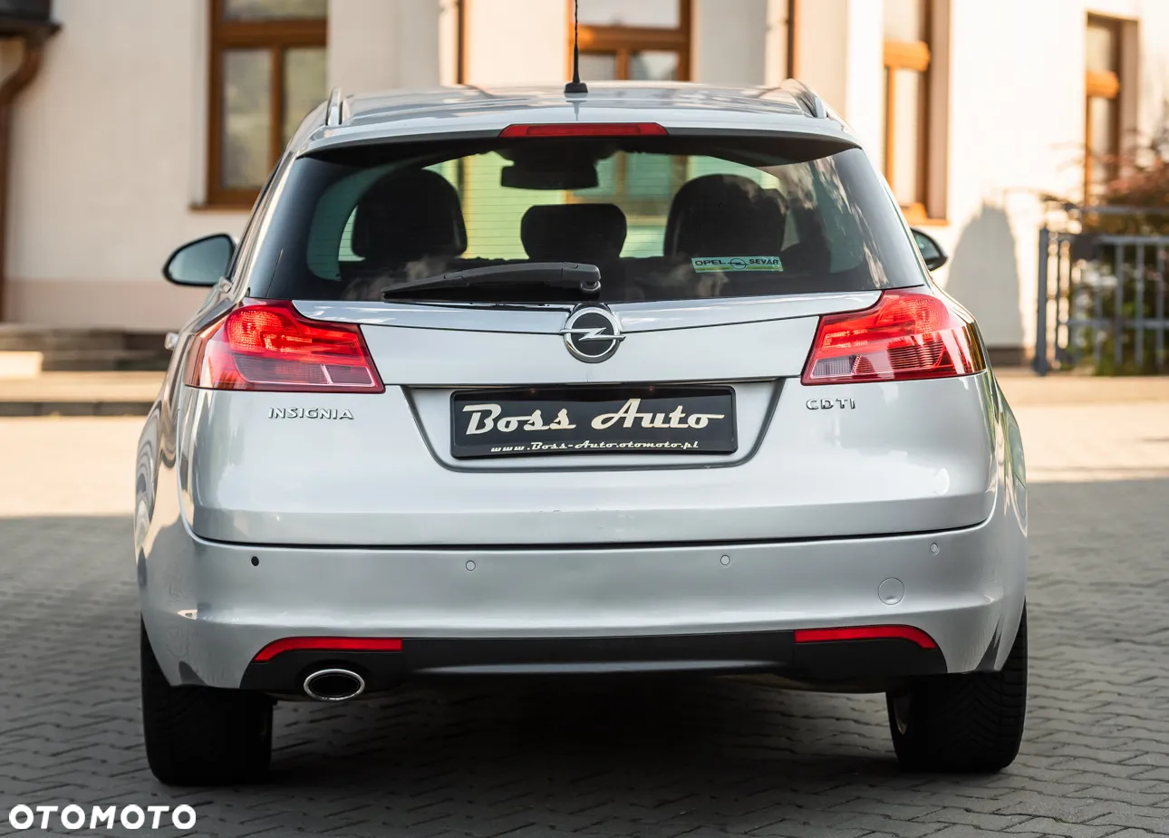 Opel Insignia 2.0 CDTI Design Edition - 11