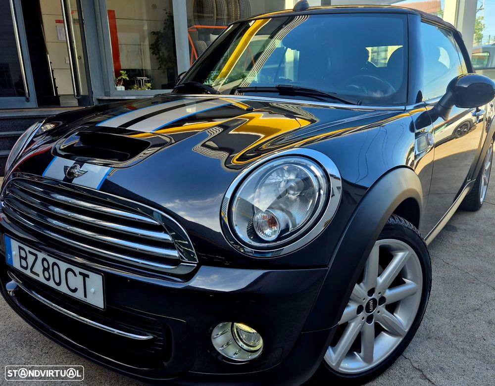 MINI Cabrio - 18