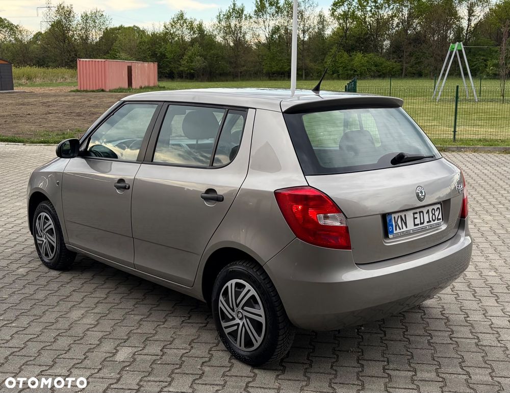 Skoda Fabia 1.2 HTP Classic - 4
