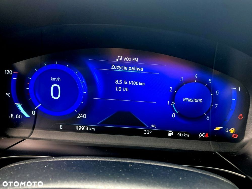 Ford Kuga 1.5 EcoBoost TITANIUM - 21