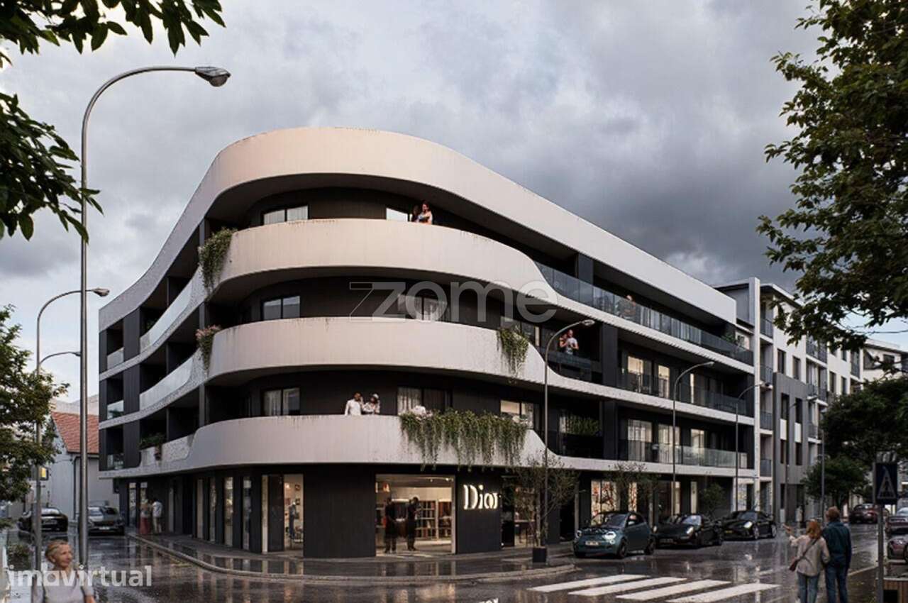 Loja para comércio/serviços- Edifício Dom Nuno - Grande imagem: 3/15