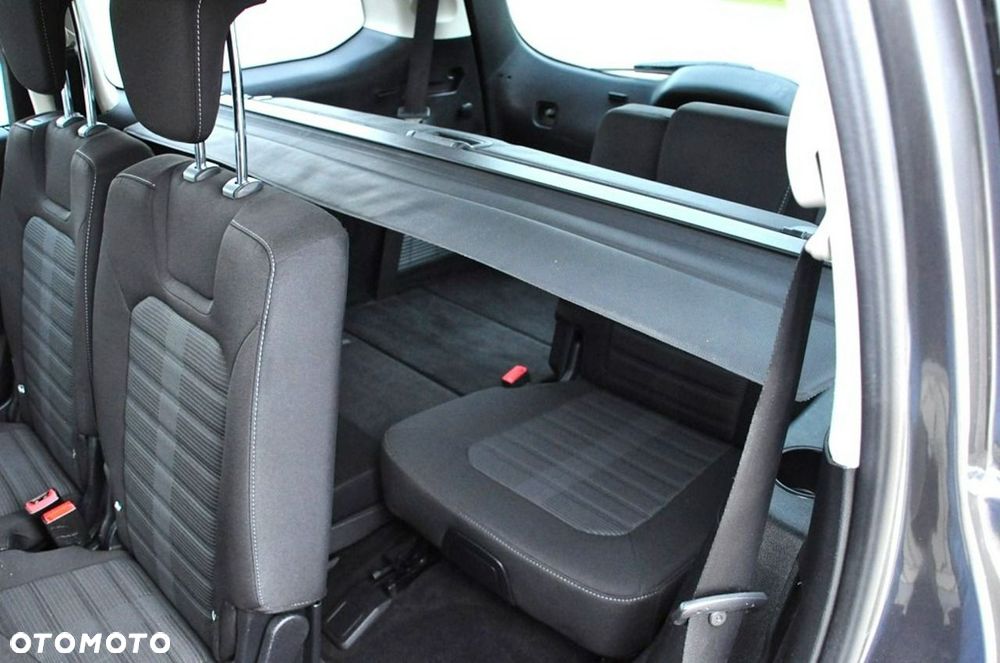 Ford Galaxy - 29