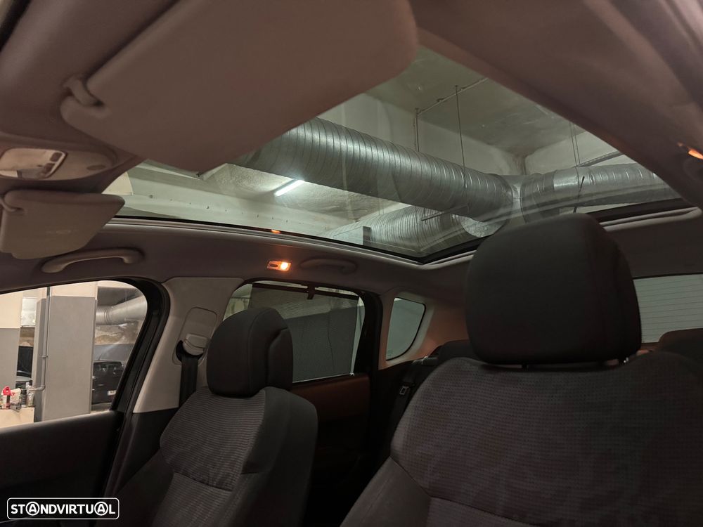 Peugeot 3008 1.6 HDi Sport 130g - 26