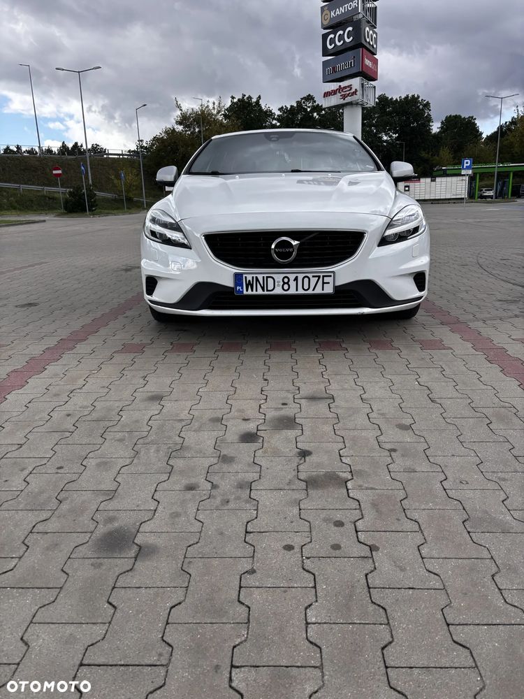 Volvo V40 2017 photo 2