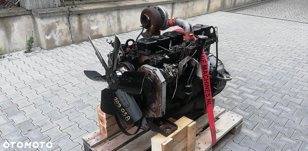 SILNIK CUMMINS 6T-590 TURBO 95 kW 13008 zł netto - 1
